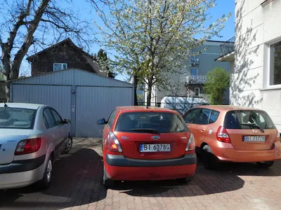 Tani wynajem aut w Białymstoku wypożyczalnia samochodów Ecar ul,Bielska 3